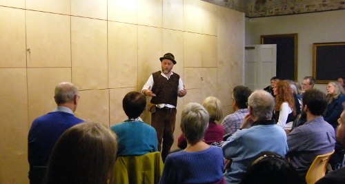 Dave Tonge Telling Tavern Tales